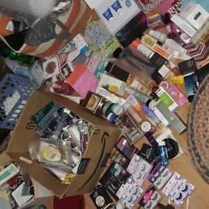 Makeup/skincare mystery box